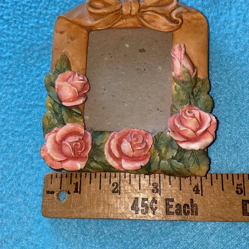 RUSS BERRIE & Co rose floral picture frame 3D ceramic vintage NEW size 4” X 5”